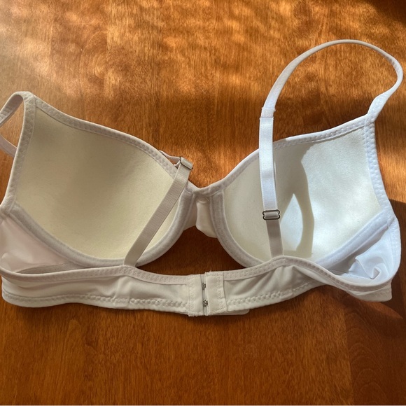 White Purple Bras, 34A - Picture 3 of 7